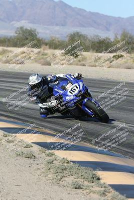 media/Dec-04-2025-Racers Edge (Thu) [[5ebc9f124d]]/2-A Group/1-Session 2 (Turn 7 Inside)/